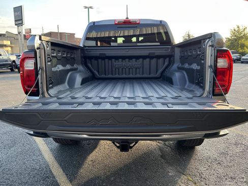 New 2026 GMC Canyon AT4 image 40