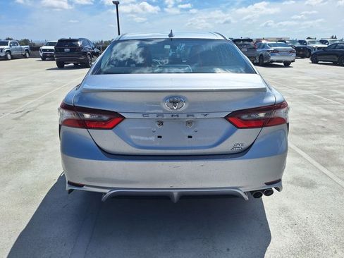 Used 2024 Toyota Camry SE w/ Cold Weather Package AWD/4WD image 6