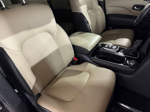 Used 2023 INFINITI QX80 Premium Select w/ All-Season Package image 52