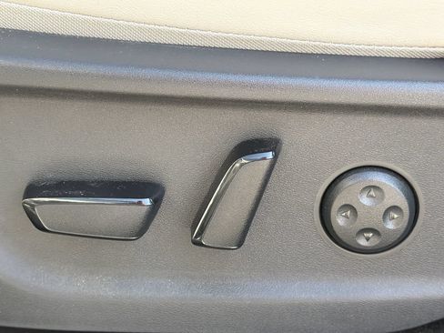 Certified 2024 Nissan Ariya FWD image 19