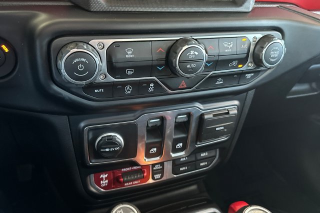 Certified 2022 Jeep Wrangler Rubicon AWD/4WD image 20