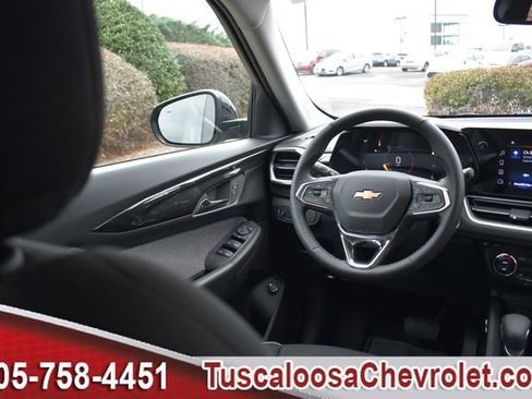 New 2026 Chevrolet TrailBlazer LT w/ Convenience Package image 19
