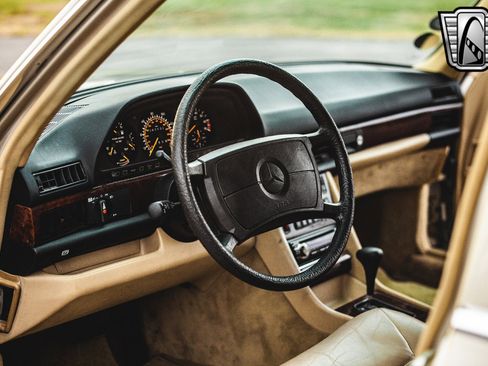 Used 1987 Mercedes-Benz 420 SEL image 25