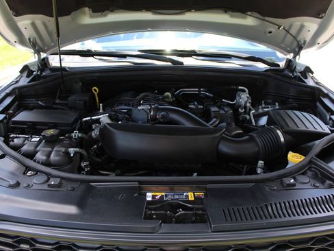 Used 2023 Dodge Durango GT AWD/4WD image 25