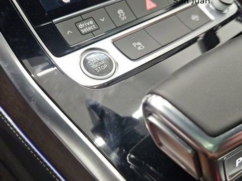 Certified 2025 Audi Q7 2.0T Premium Plus w/ Premium Plus Package image 31