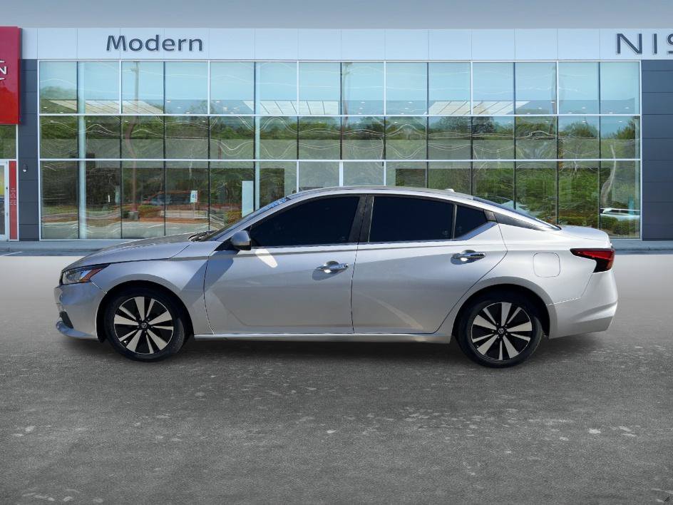 Used 2021 Nissan Altima 2.5 SV FWD image 10