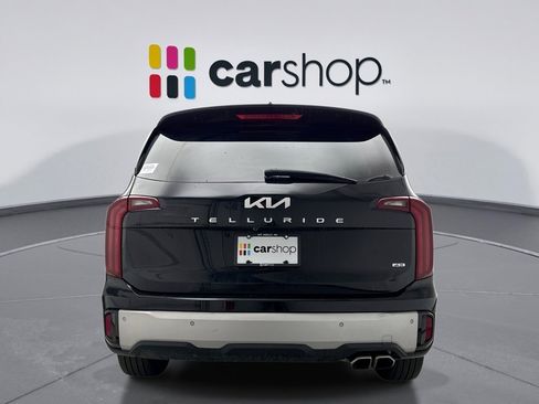 Used 2023 Kia Telluride S w/ S Sunroof Package image 4