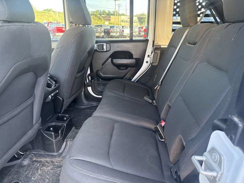 Used 2023 Jeep Wrangler Unlimited Sport AWD/4WD image 23