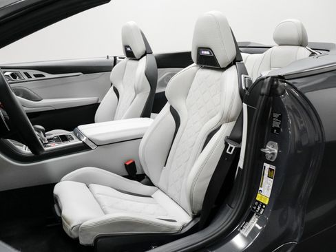Used 2020 BMW M8 Convertible w/ Driving Assistance Package image 8