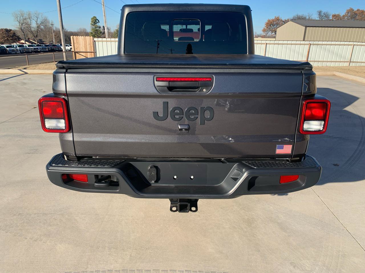 Used 2022 Jeep Gladiator Sport AWD/4WD image 17