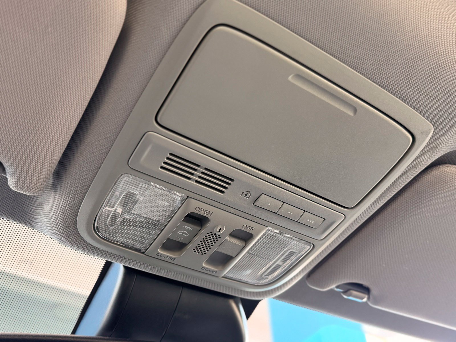 Used 2015 Honda Accord EX-L image 38