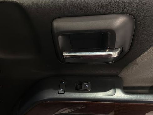 Used 2017 GMC Sierra 1500 SLT w/ SLT Premium Package AWD/4WD image 19