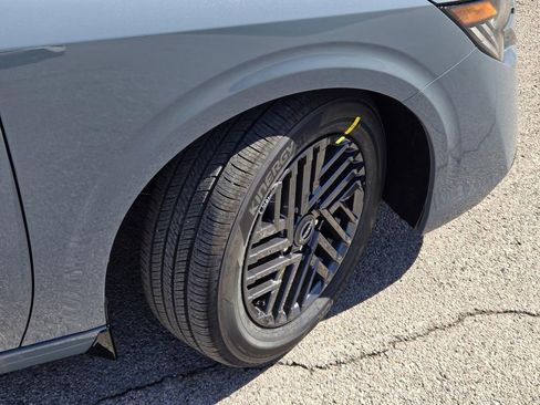 New 2026 Nissan Sentra SV image 6