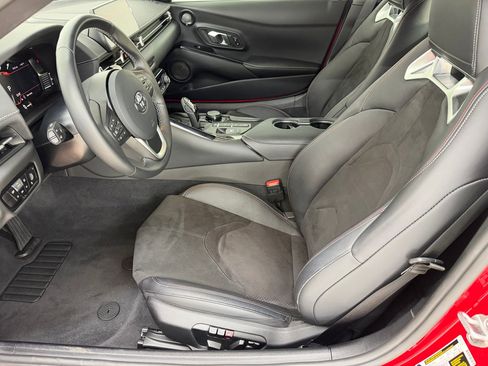 Used 2026 Toyota Supra image 19