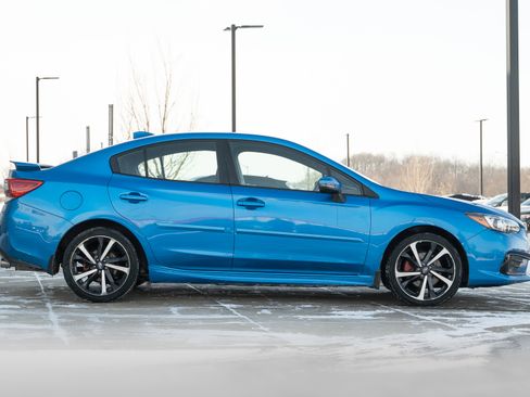 Used 2022 Subaru Impreza 2.0i Sport image 3