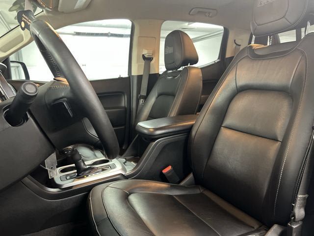 Certified 2021 Chevrolet Colorado ZR2 w/ Colorado ZR2 Bison Edition AWD/4WD image 19
