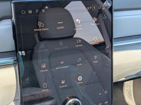 New 2026 GMC Terrain Denali image 23