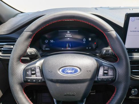 Used 2023 Ford Escape ST-Line Select w/ Tech Pack #2 AWD/4WD image 22