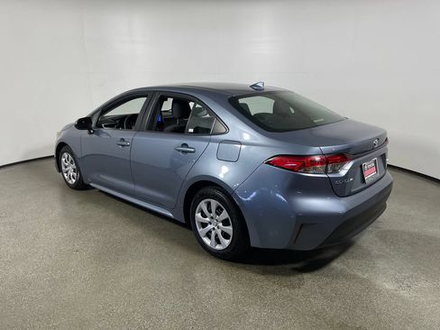 Used 2024 Toyota Corolla LE FWD image 5