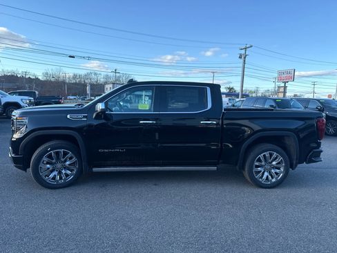 New 2026 GMC Sierra 1500 Denali w/ Denali Reserve Package image 4