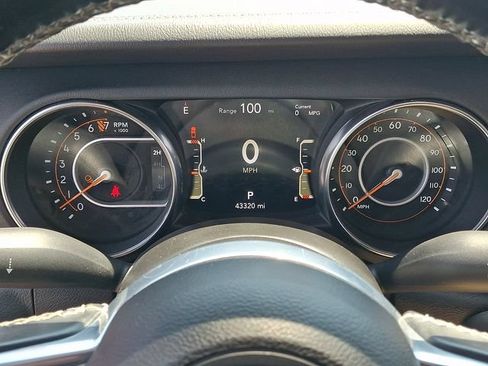 Used 2021 Jeep Gladiator Overland w/ Popular Equipment Package AWD/4WD image 20