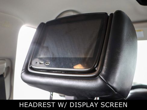 Used 2022 Nissan Armada Platinum image 21