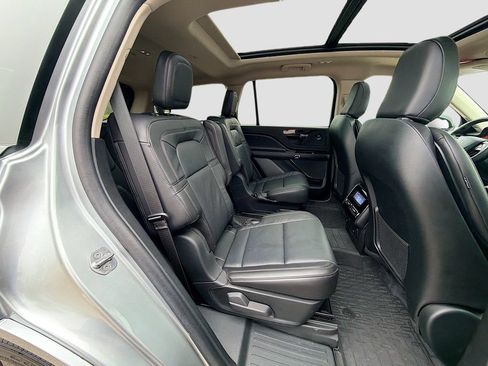 Used 2024 Lincoln Aviator Reserve w/ Jet Package AWD/4WD image 32