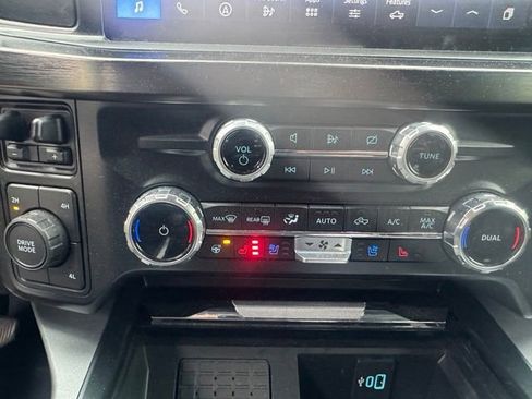 Used 2023 Ford F350 Lariat w/ Chrome Package AWD/4WD image 10