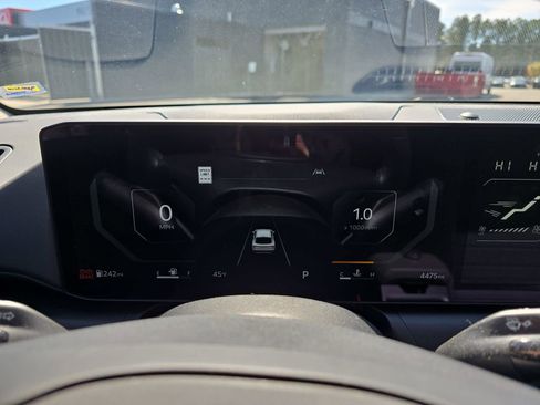 Used 2025 Kia K4 EX image 23