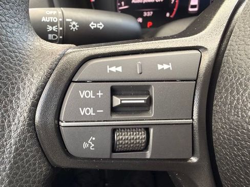Used 2026 Honda Accord SE image 29