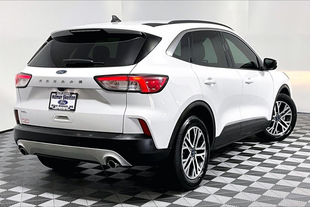Certified 2020 Ford Escape SEL FWD image 12