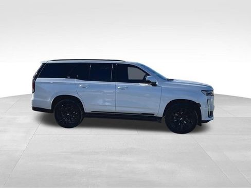 Certified 2024 Cadillac Escalade Sport Platinum w/ LPO, ONYX Package AWD/4WD image 9