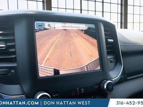 Used 2022 RAM 2500 Laramie AWD/4WD image 9