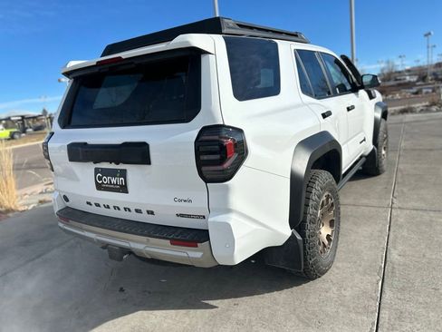 Used 2025 Toyota 4Runner Trailhunter image 7