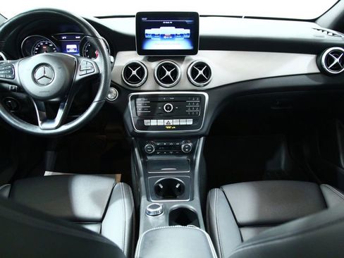 Certified 2019 Mercedes-Benz CLA 250 4MATIC image 5