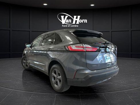 Used 2024 Ford Edge SEL w/ Sport Appearance Package AWD/4WD image 5
