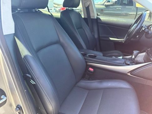 Used 2014 Lexus IS 250 AWD w/ Navigation Package image 10