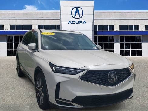 Certified 2025 Acura MDX SH-AWD w/ Technology Package image 1