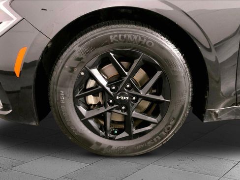 Used 2025 Kia K5 LXS FWD image 9