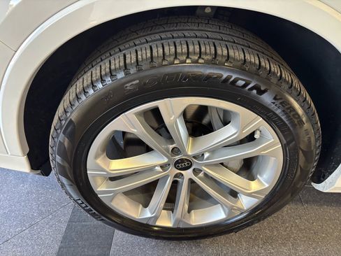 Used 2025 Audi Q7 3.0T Premium Plus w/ Premium Plus Package image 53