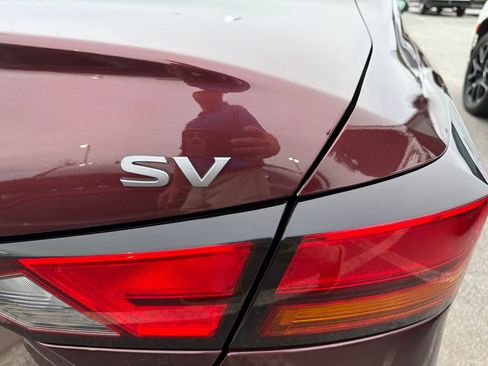 Used 2024 Nissan Altima 2.5 SV FWD image 18