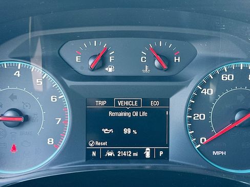Used 2023 Chevrolet Traverse LS w/ Safety Package FWD image 12