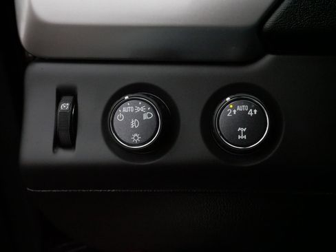 Used 2019 Chevrolet Tahoe LT image 21