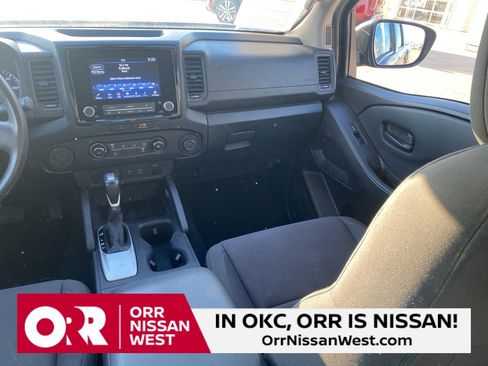 Used 2022 Nissan Frontier S w/ Technology Package image 18
