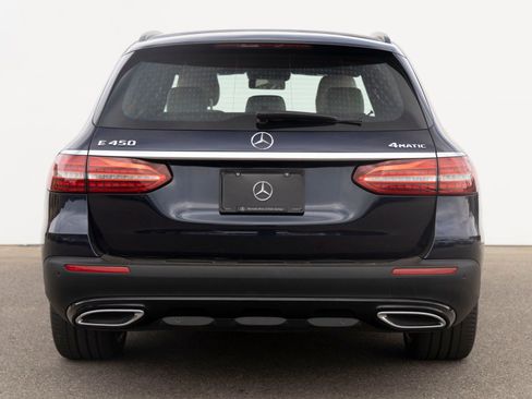Used 2023 Mercedes-Benz E 450 4MATIC All-Terrain Wagon image 9