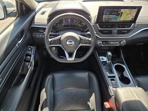 Used 2023 Nissan Altima 2.5 SL FWD image 13