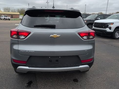 Used 2023 Chevrolet TrailBlazer LT FWD image 7