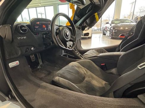 Used 2019 McLaren 720S Performance image 5