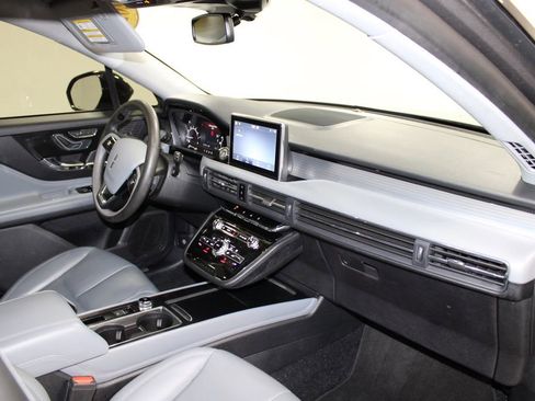Used 2022 Lincoln Corsair FWD image 29