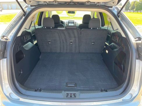 Used 2024 Ford Edge SE w/ Black Appearance Package image 24